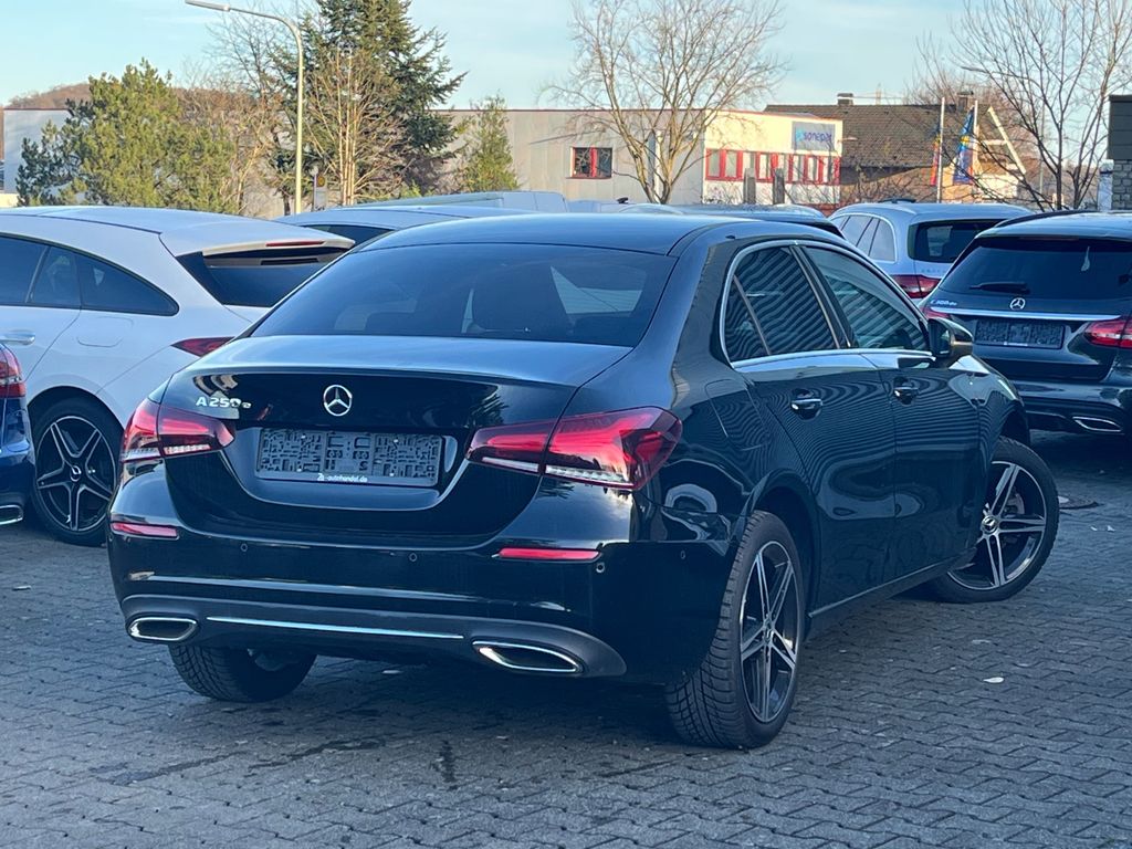 Mercedes-Benz A 250 2021