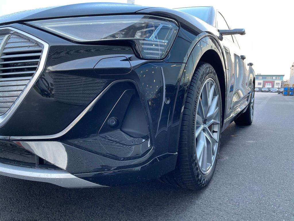 Audi e-tron 2020
