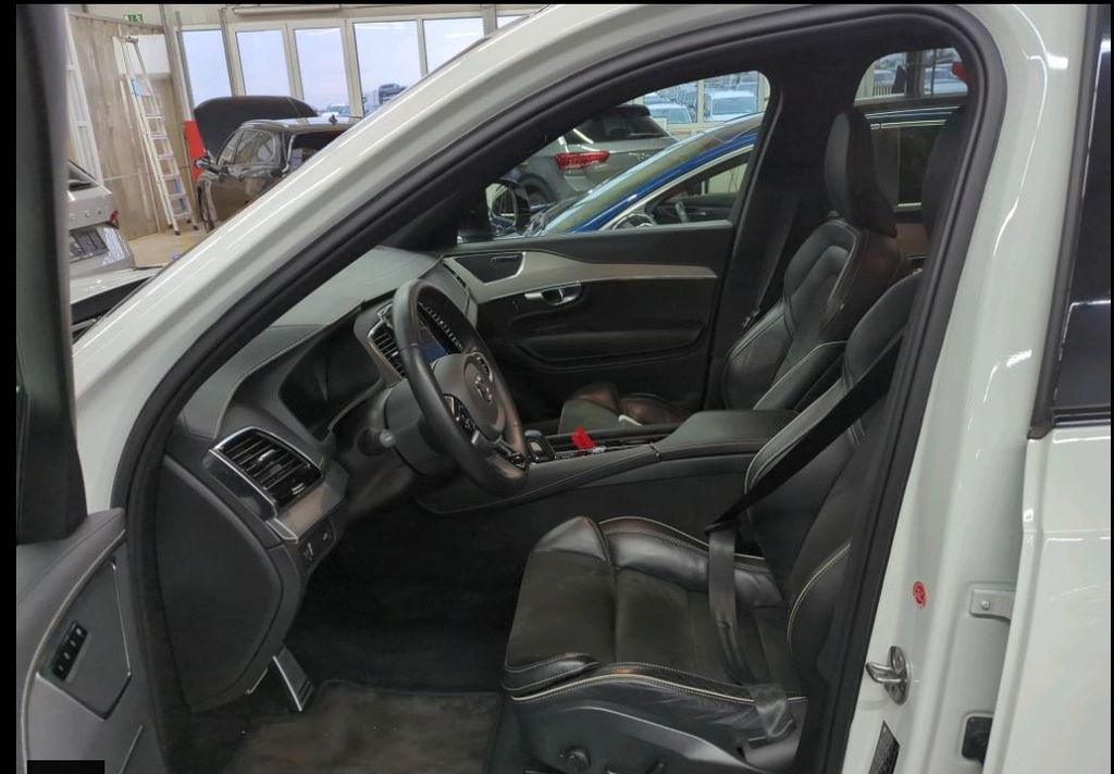 Volvo XC90 2022