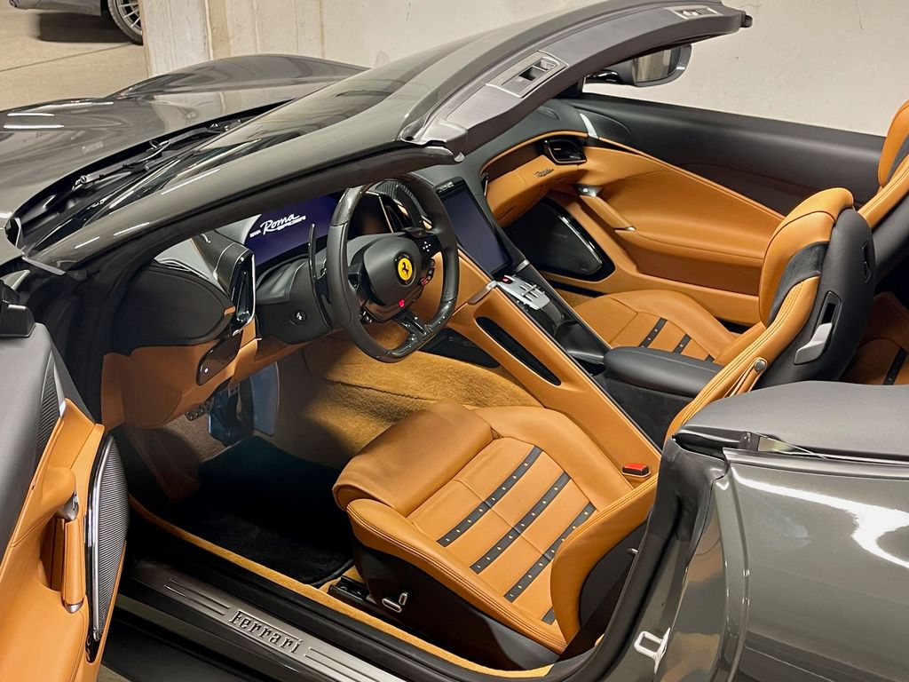 Ferrari Roma 2025