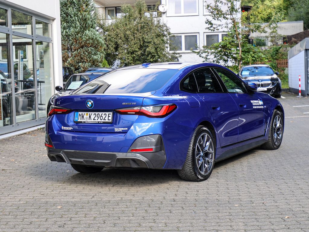 BMW i4 2024