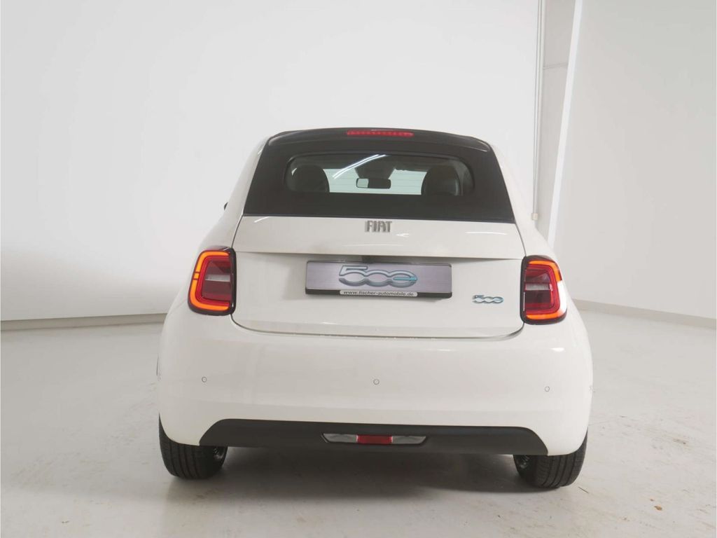 Fiat 500e 2025