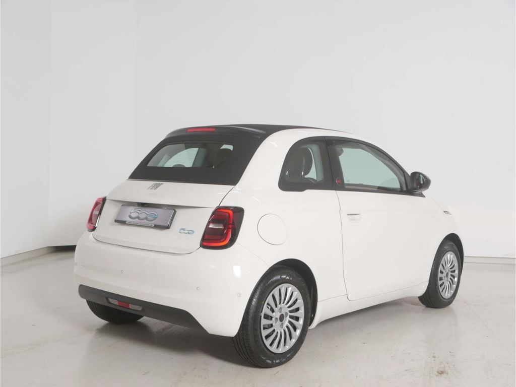 Fiat 500e 2025