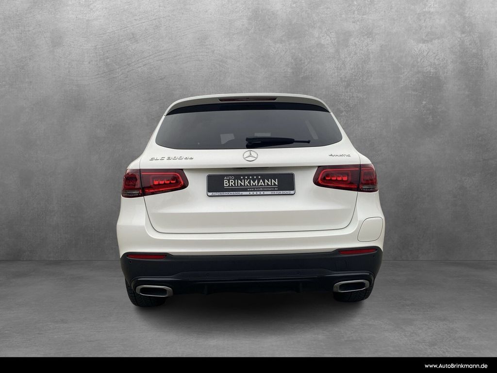 Mercedes-Benz GLC 300 2021