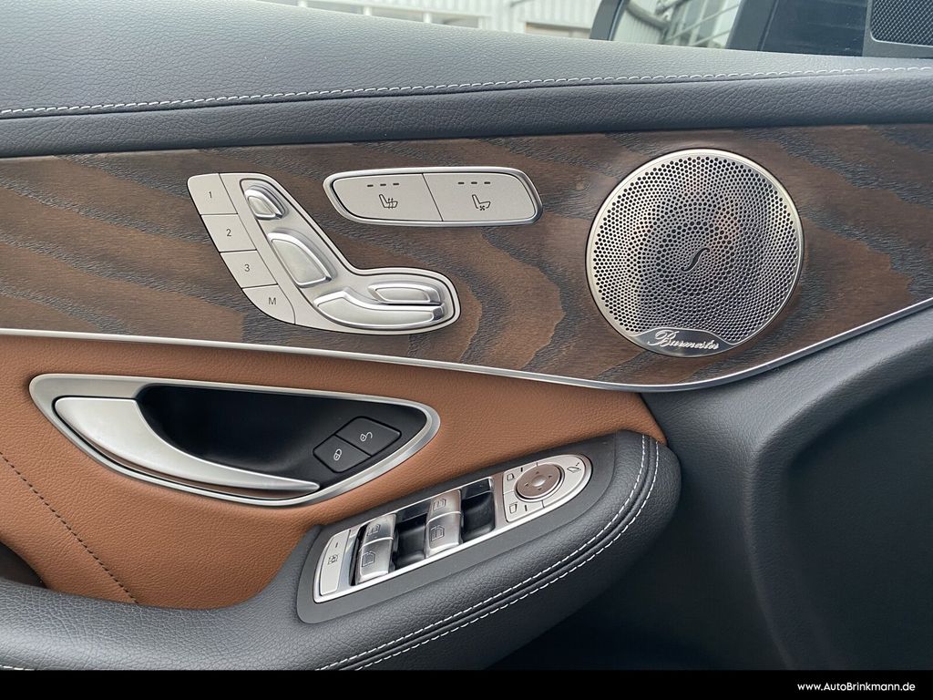 Mercedes-Benz GLC 300 2021