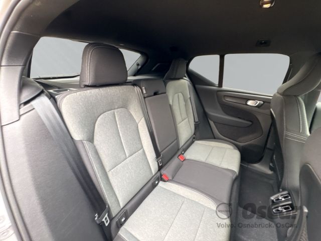 Volvo XC40 2024