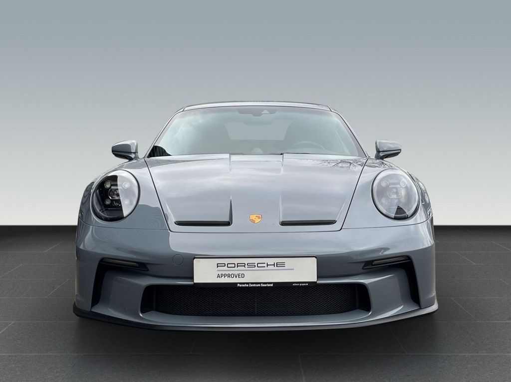 Porsche 992 2023
