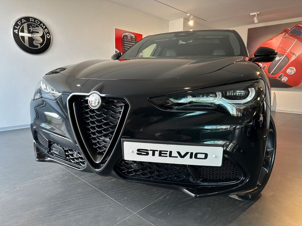 Alfa Romeo Stelvio 2025