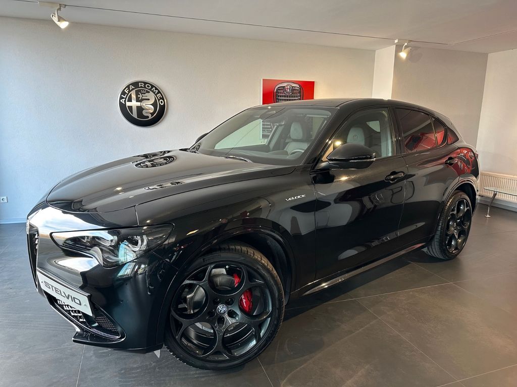 Alfa Romeo Stelvio 2025