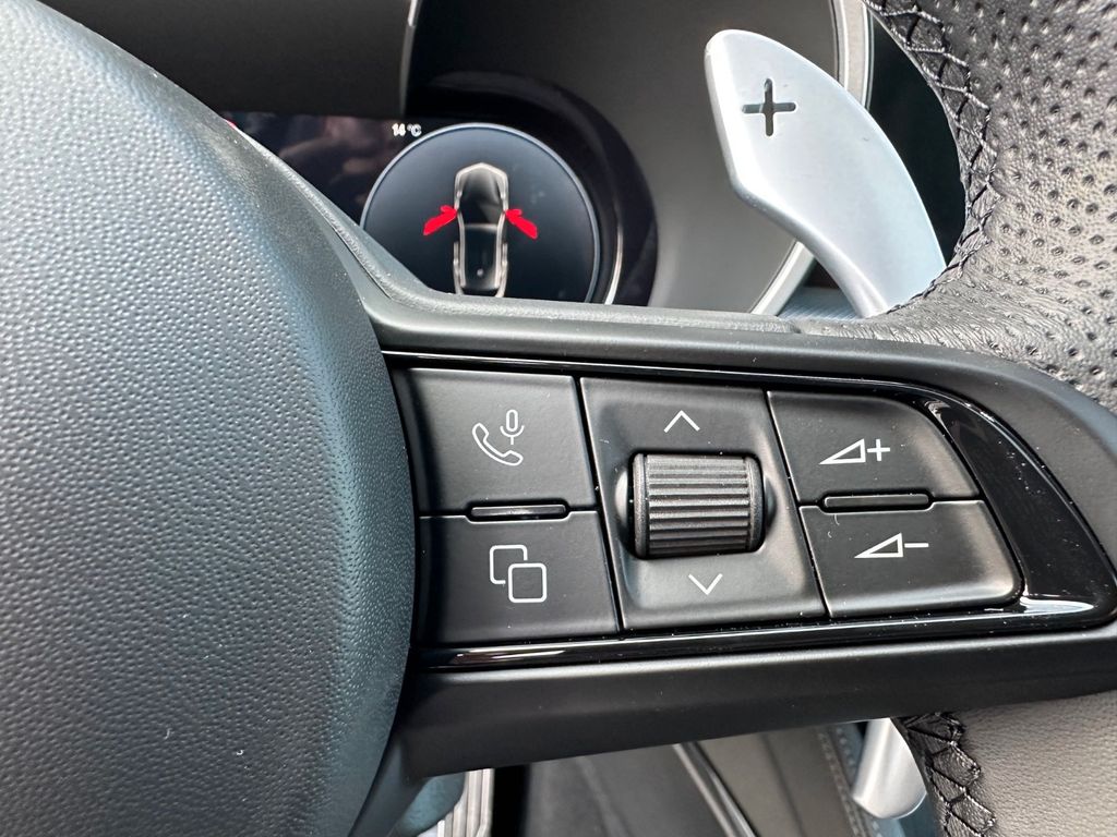 Alfa Romeo Stelvio 2025