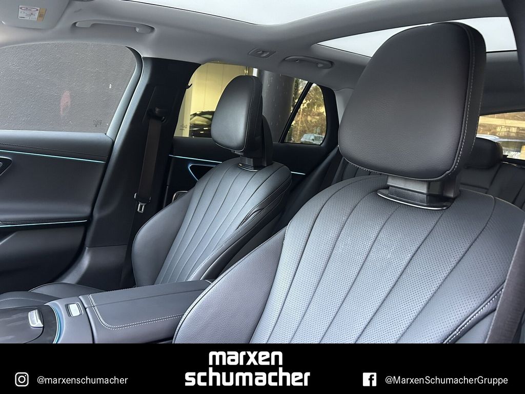 Mercedes-Benz E 300 2025