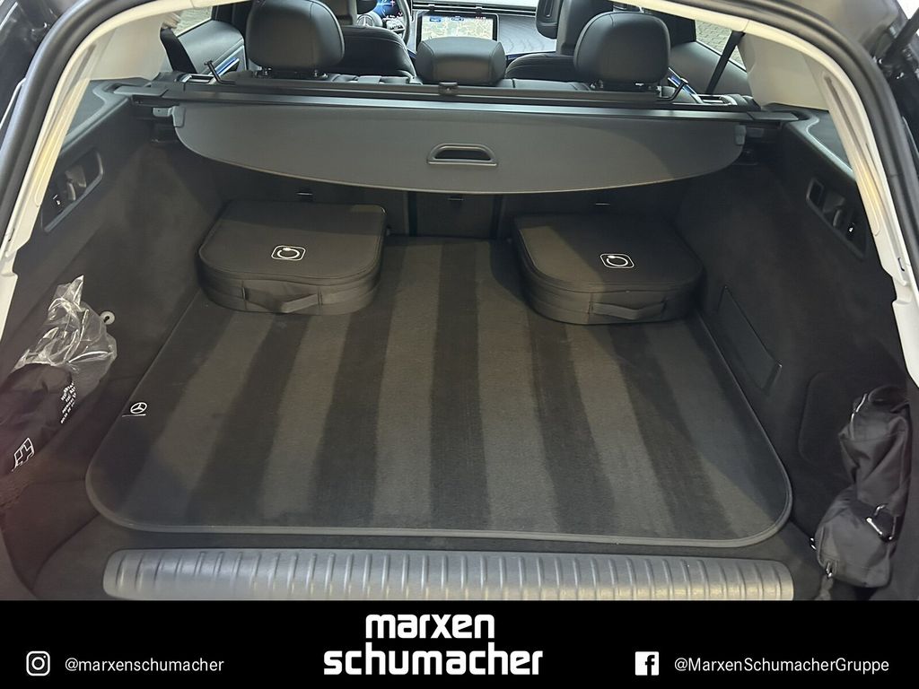 Mercedes-Benz E 300 2025