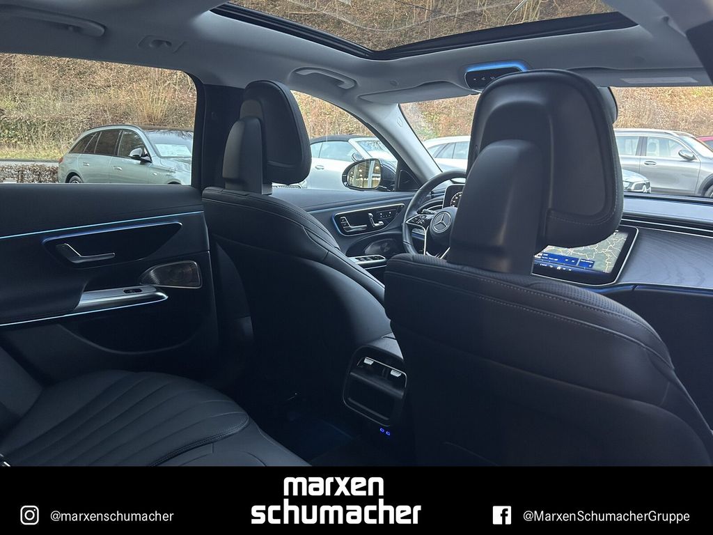 Mercedes-Benz E 300 2025