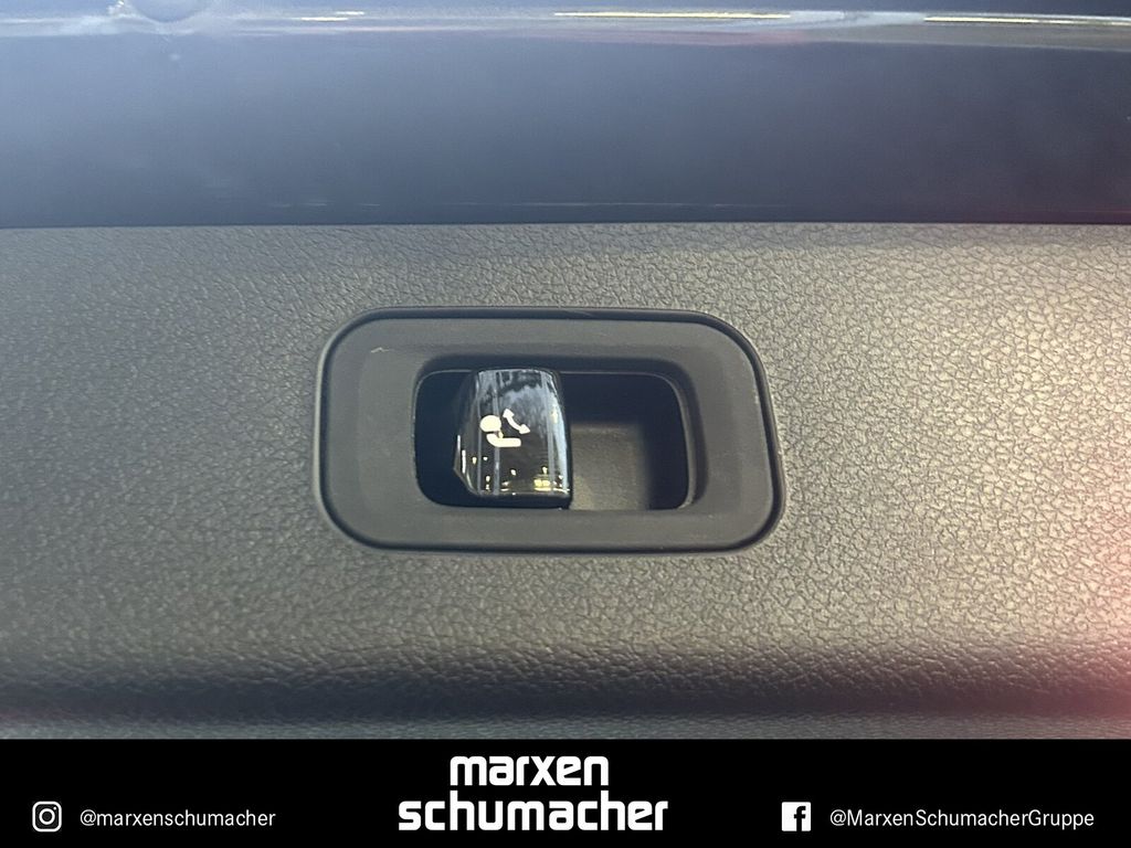 Mercedes-Benz E 300 2025