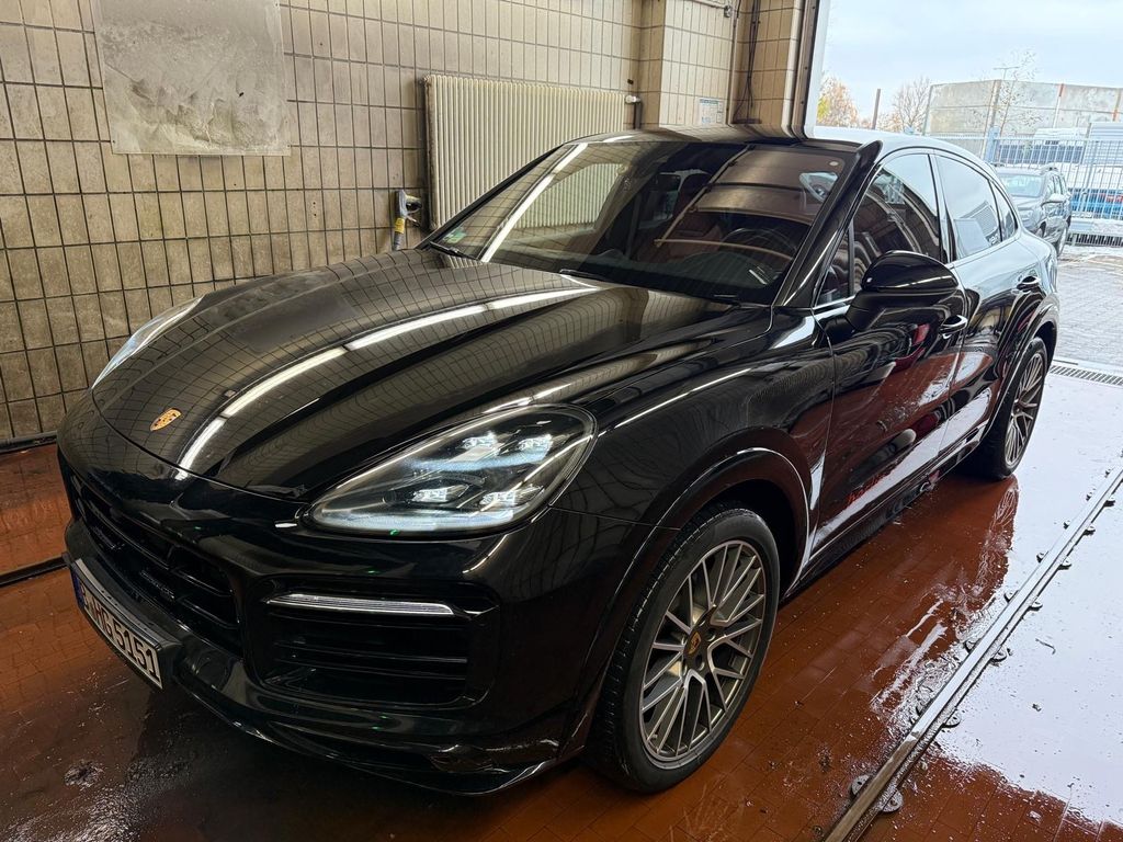 Porsche Cayenne 2022