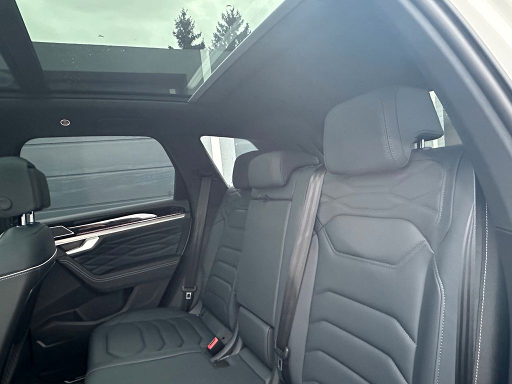 Volkswagen Touareg 2024