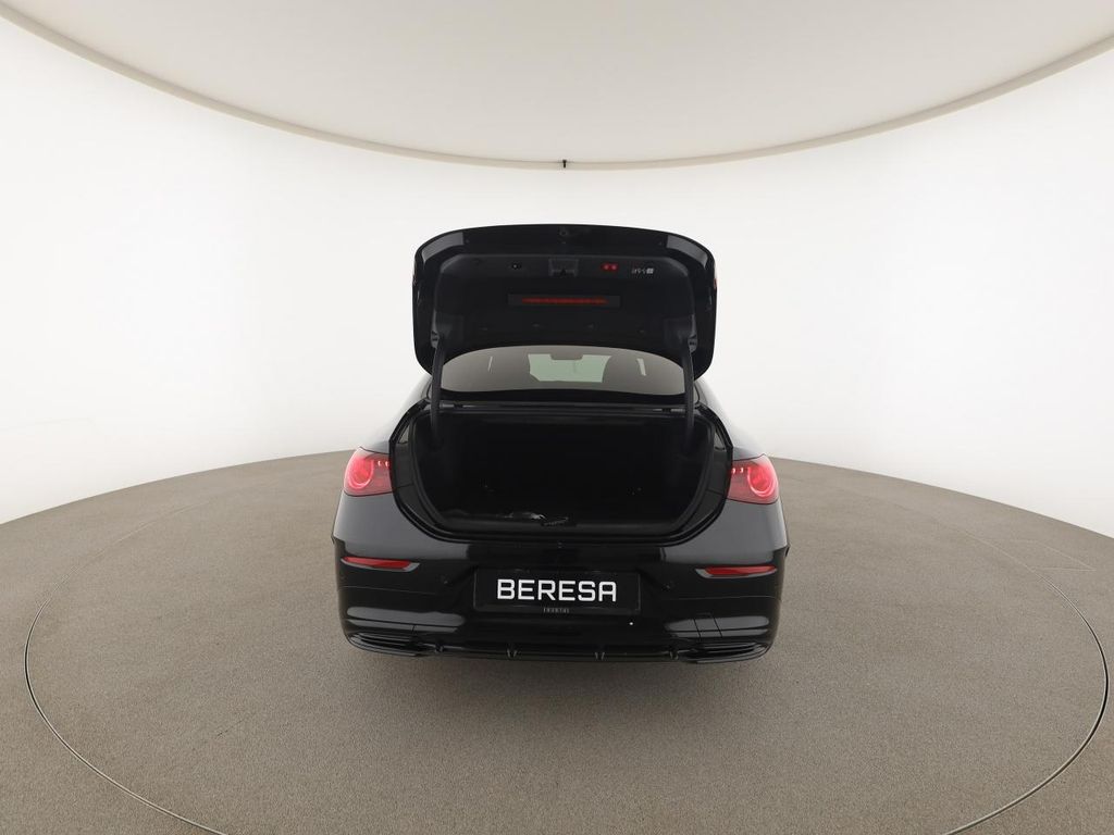 Mercedes-Benz CLA 350 2025