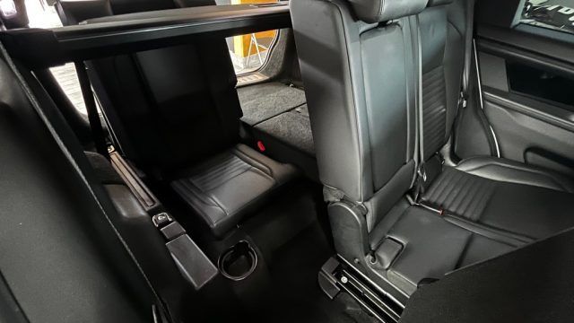 Land Rover Discovery Sport 2020