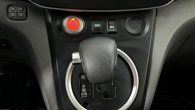 Nissan NV200 2017