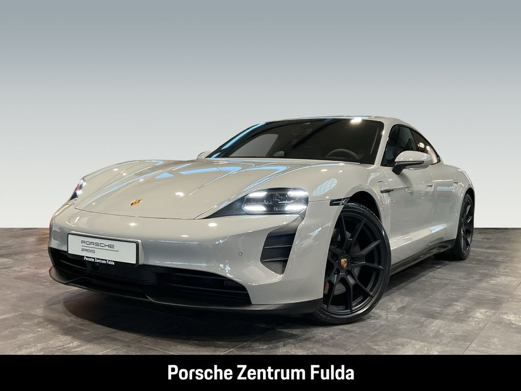Porsche Taycan 2022