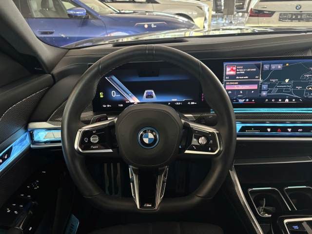BMW i7 2024