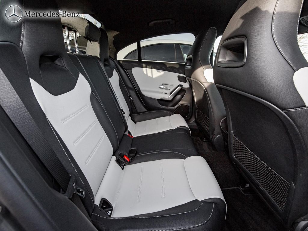 Mercedes-Benz CLA 35 AMG 2022