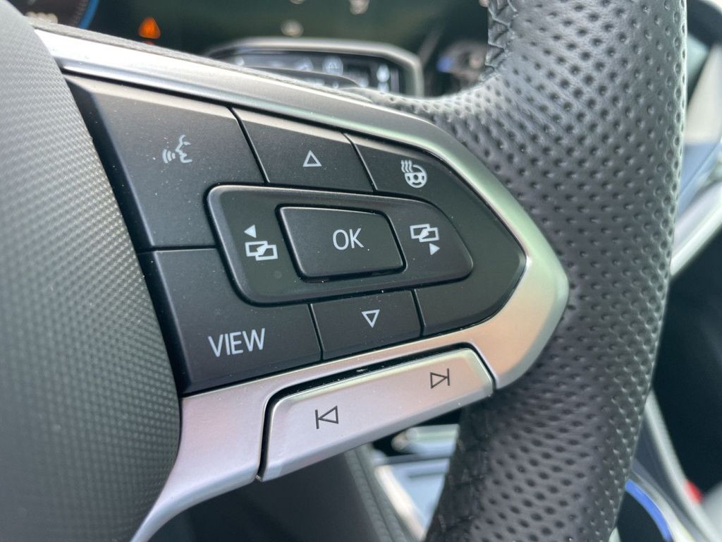 Volkswagen Touareg 2025