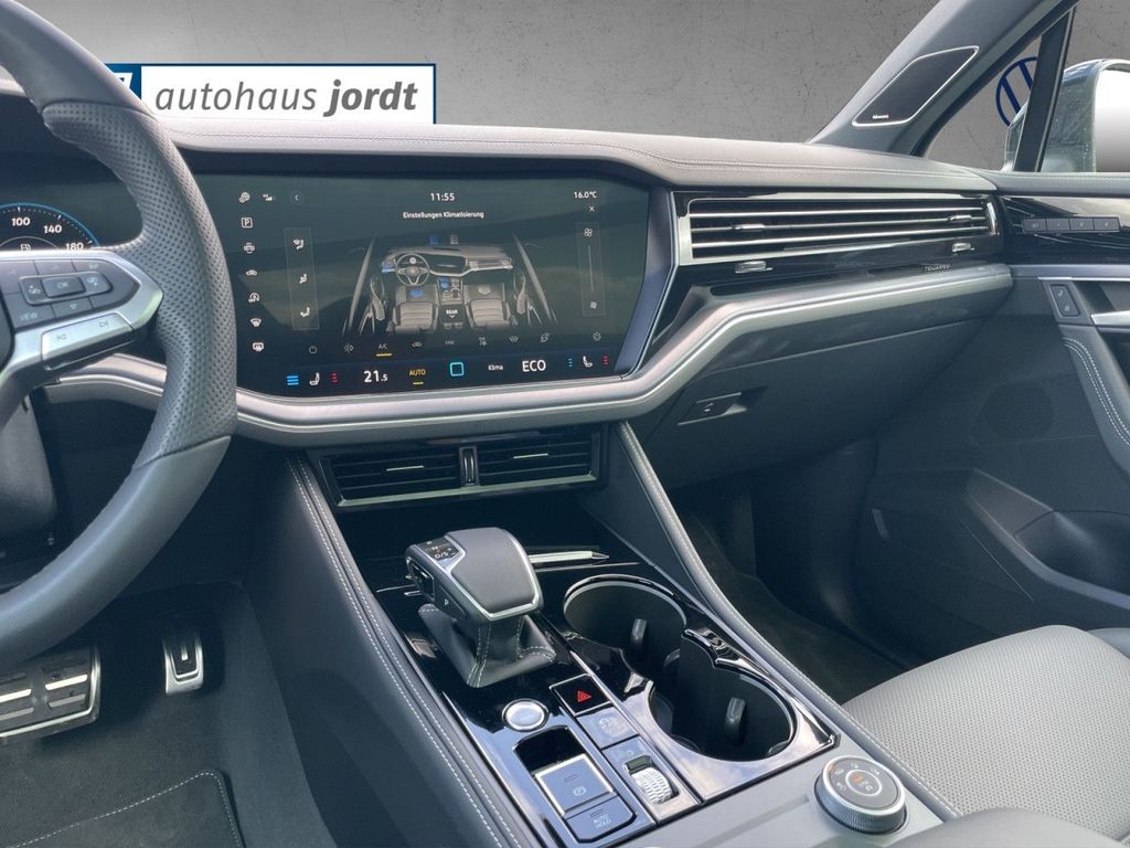 Volkswagen Touareg 2025