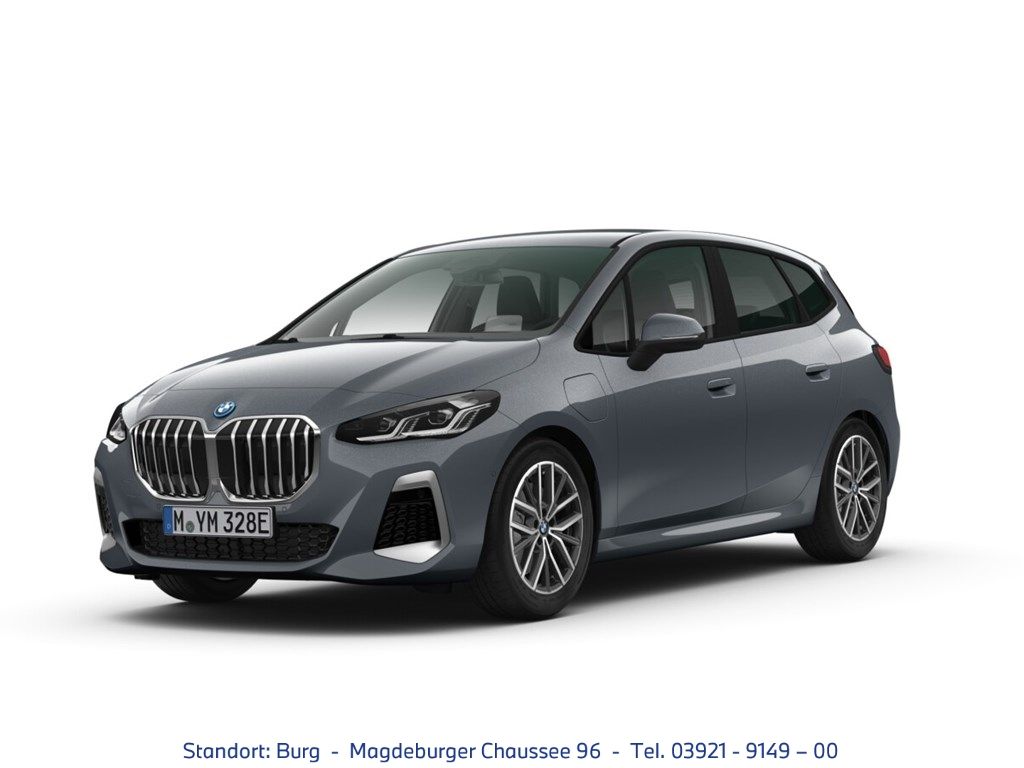 BMW 225 2022
