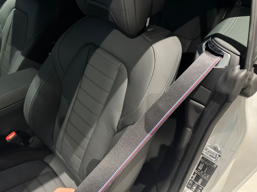 BMW M440 2025