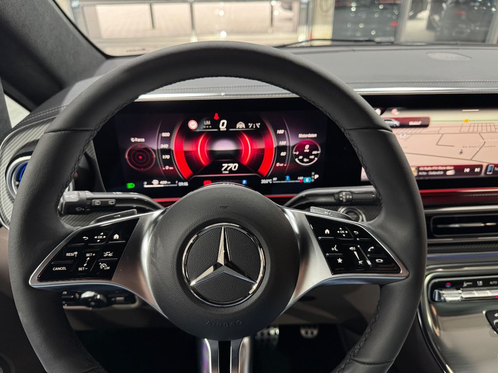 Mercedes-Benz V 300 2025