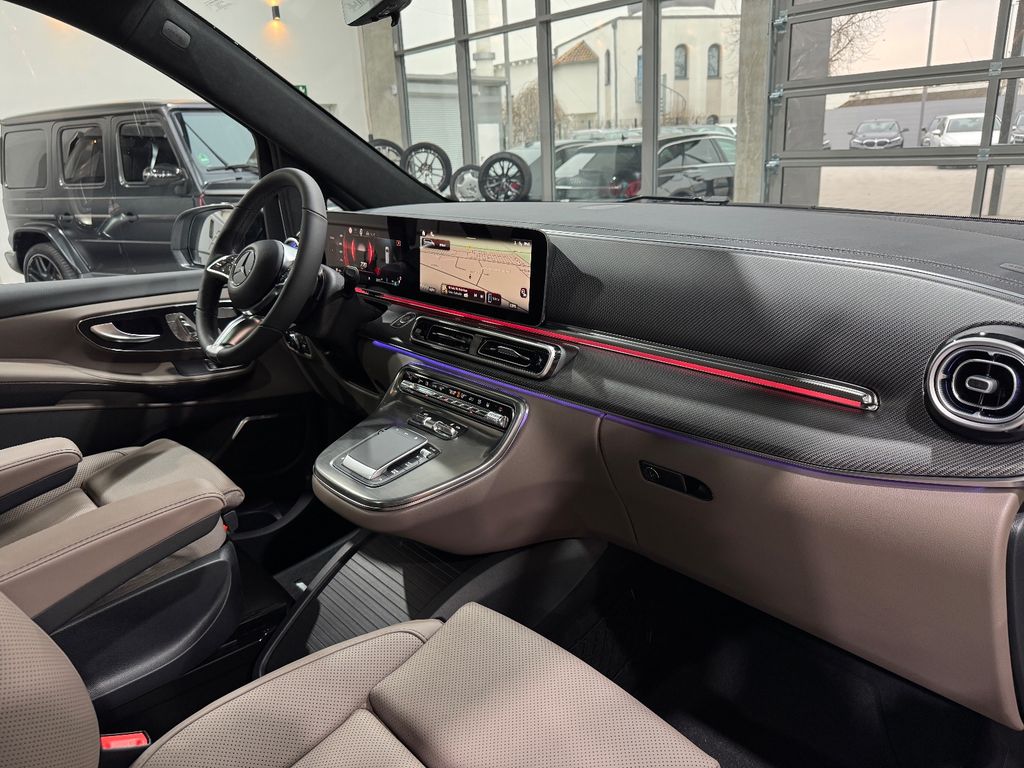Mercedes-Benz V 300 2025