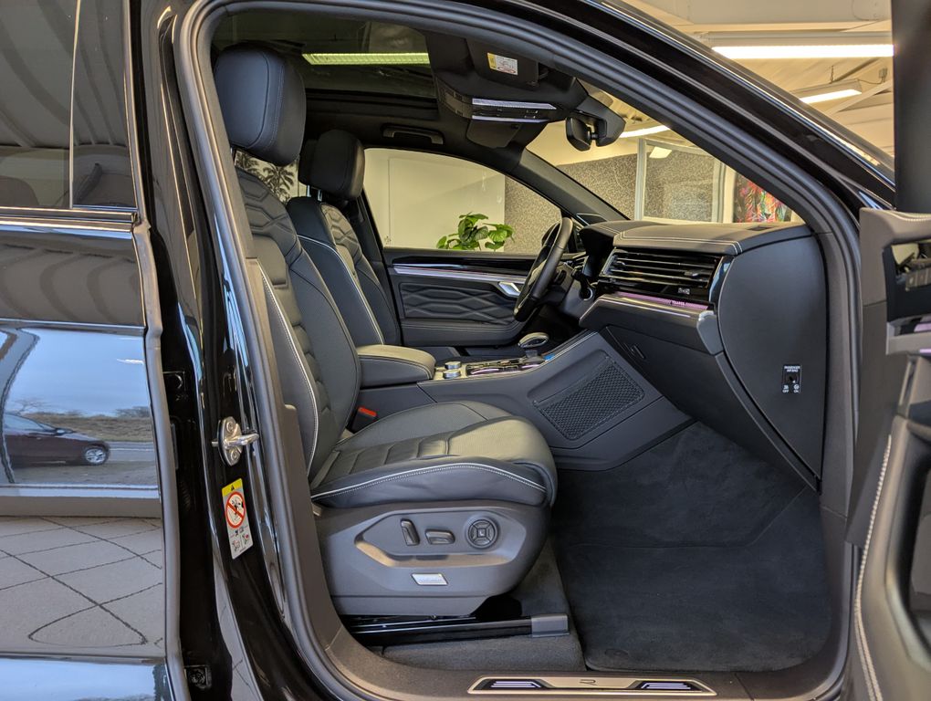 Volkswagen Touareg 2025