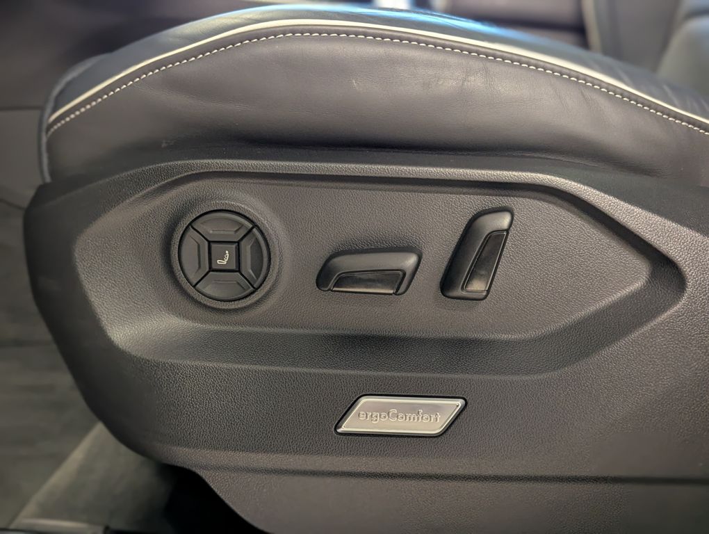 Volkswagen Touareg 2025