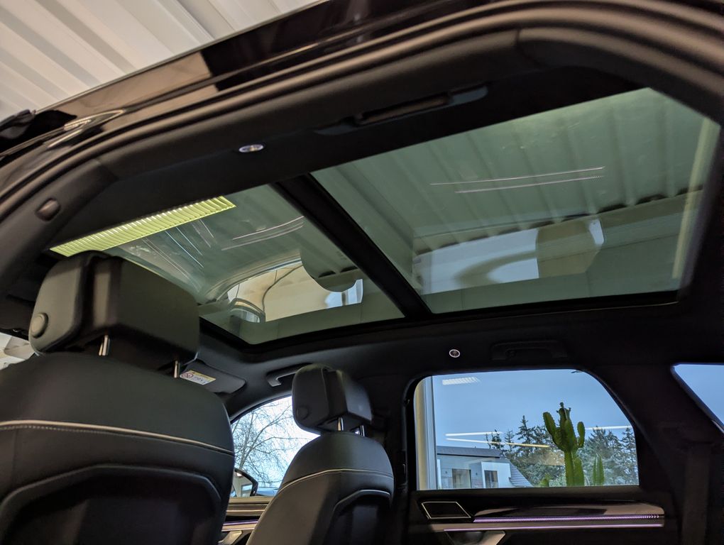Volkswagen Touareg 2025