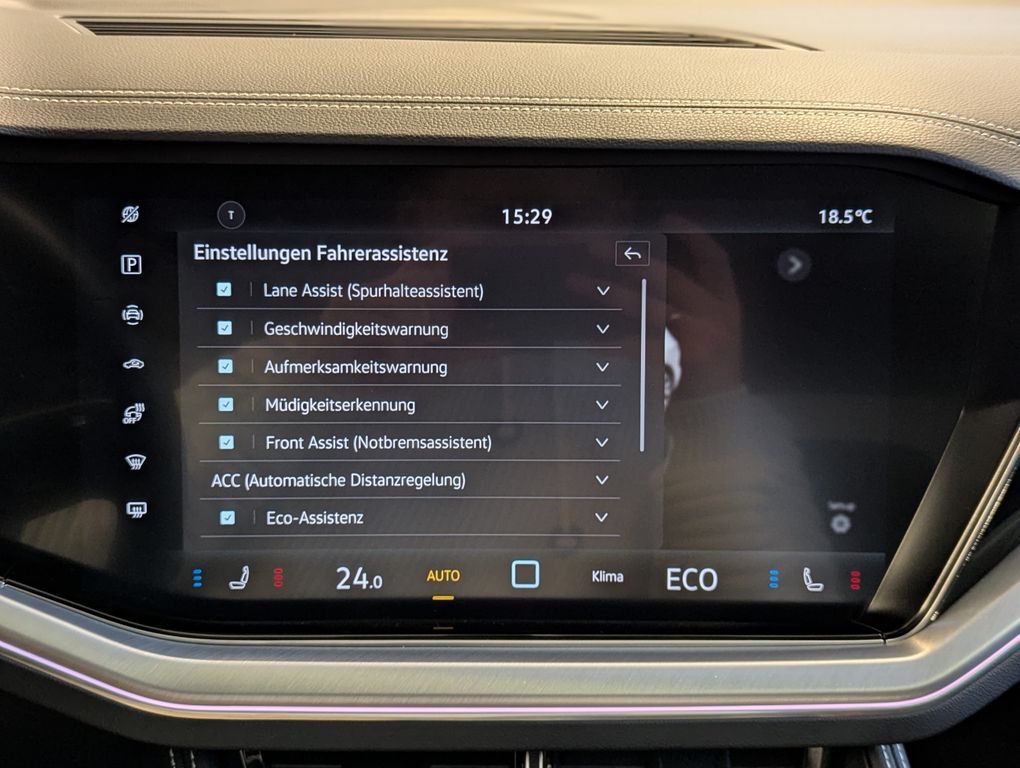 Volkswagen Touareg 2025