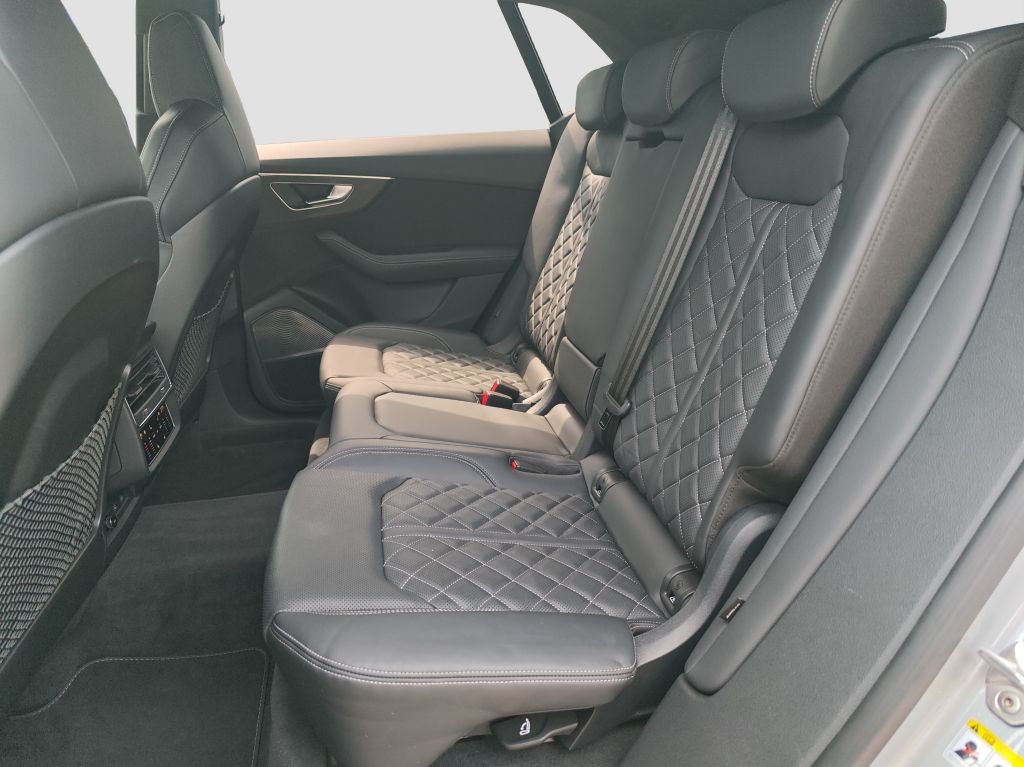 Audi SQ8 2022