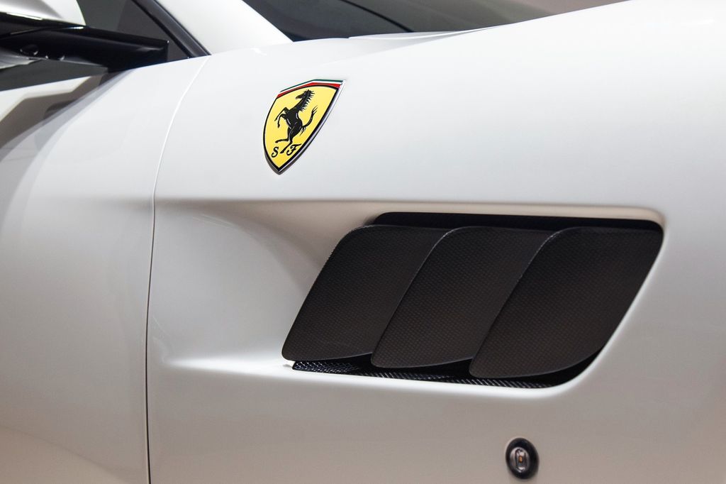 Ferrari GTC4Lusso 2019