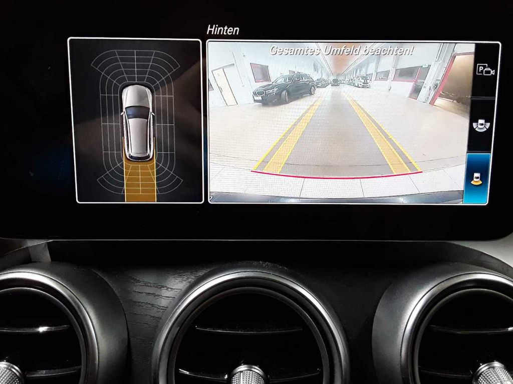 Mercedes-Benz C 300 2021