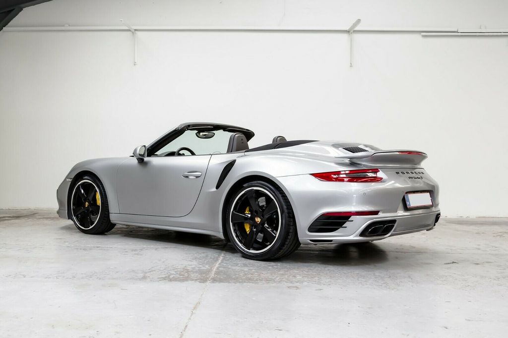 Porsche 911 2015