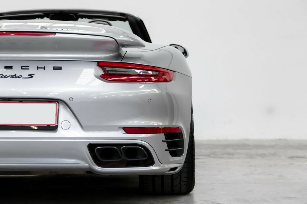 Porsche 911 2015