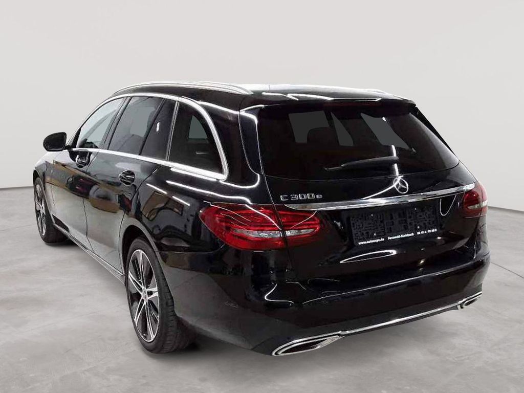 Mercedes-Benz C 300 2021