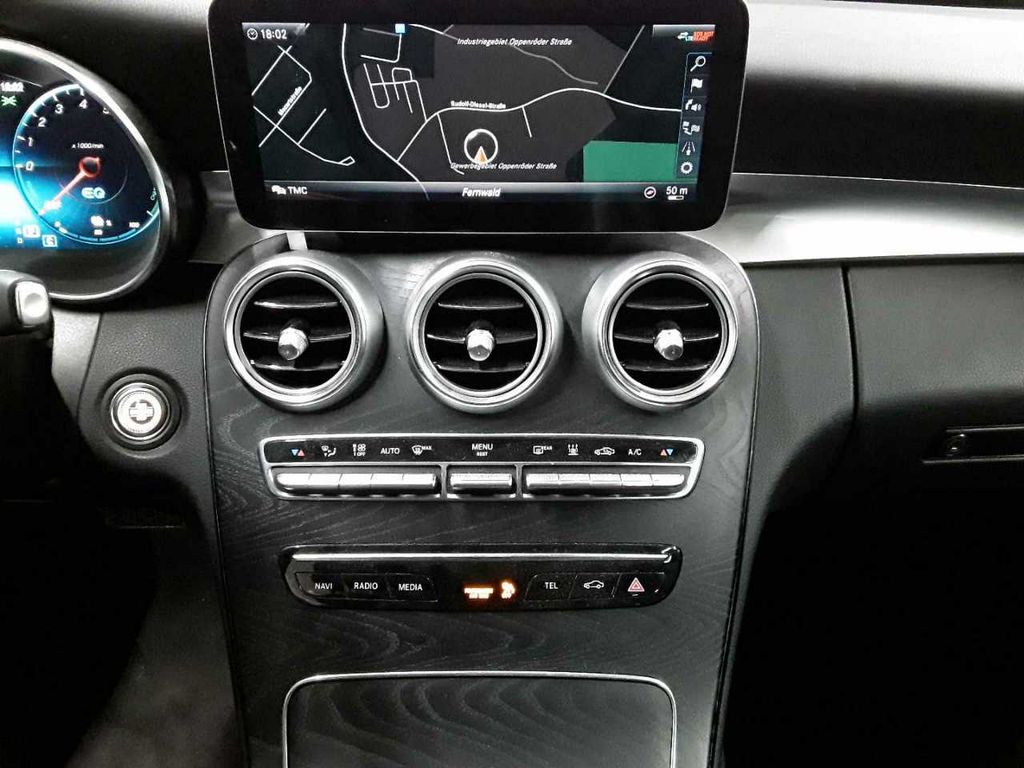 Mercedes-Benz C 300 2021