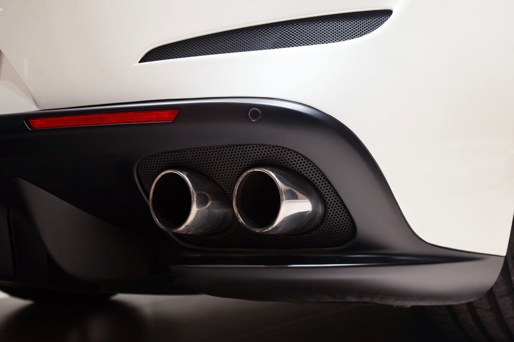 Ferrari GTC4Lusso 2019