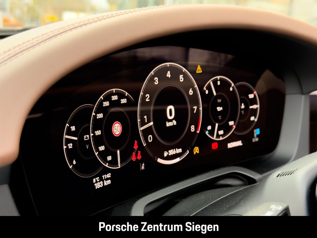Porsche 992 2025