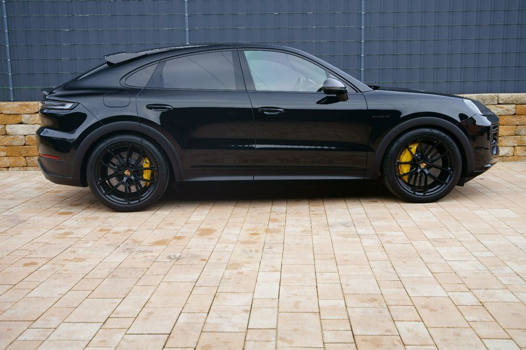 Porsche Cayenne 2024