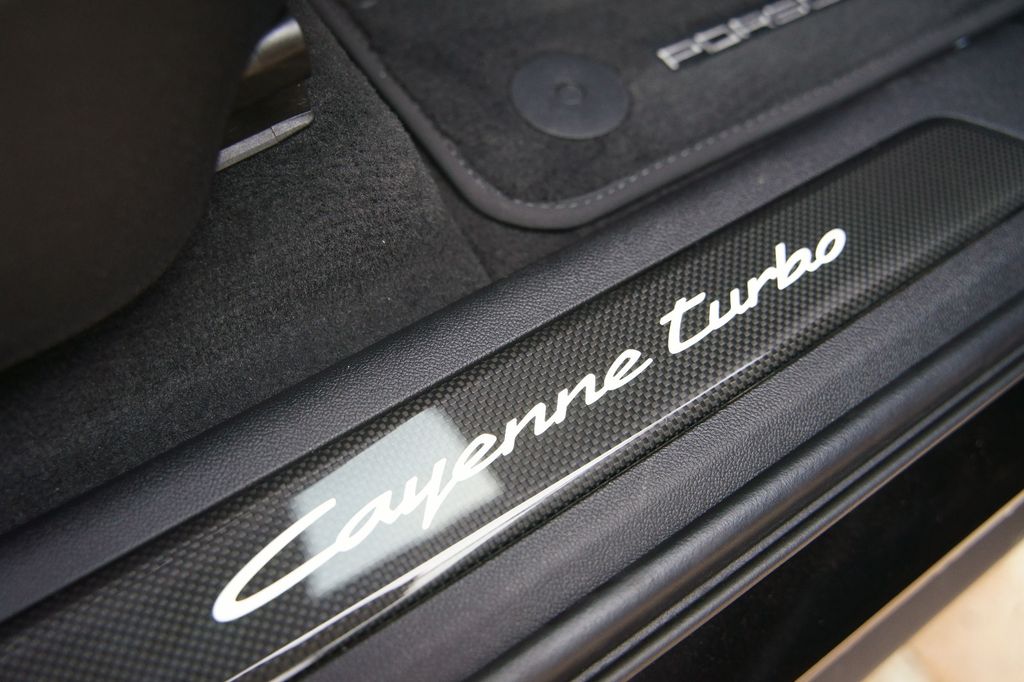 Porsche Cayenne 2024