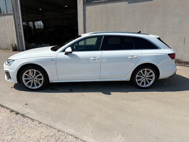 Audi A4 2021