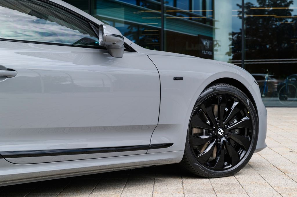 Bentley Continental GT 2025