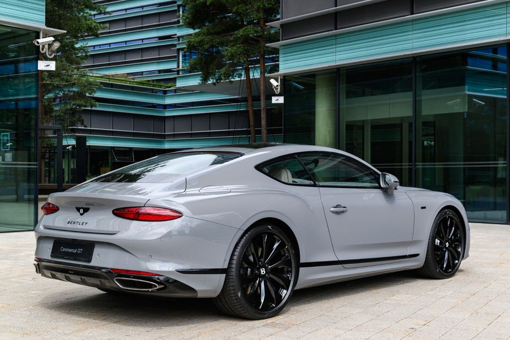 Bentley Continental GT 2025